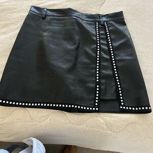 Elegant Black Studded Mini Skirt